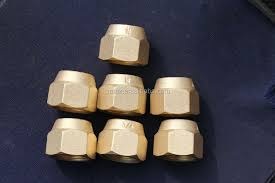 صمولة 1/2 ايطالي